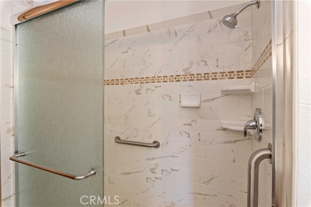 Detail Gallery Image 15 of 36 For 977 Sixth St, Lakeport,  CA 95453 - 2 Beds | 2 Baths