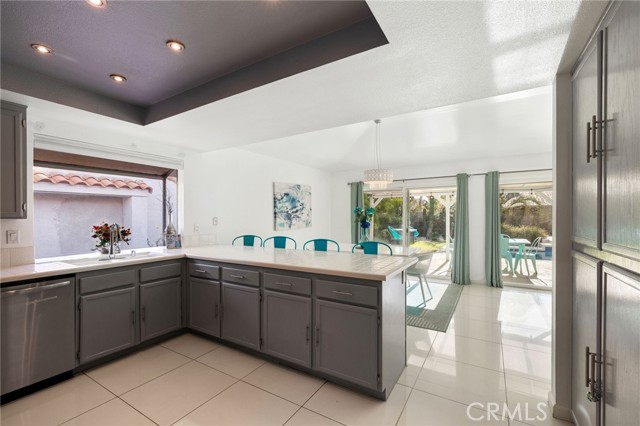 Detail Gallery Image 19 of 44 For 1469 E Francis Dr, Palm Springs,  CA 92262 - 3 Beds | 2 Baths
