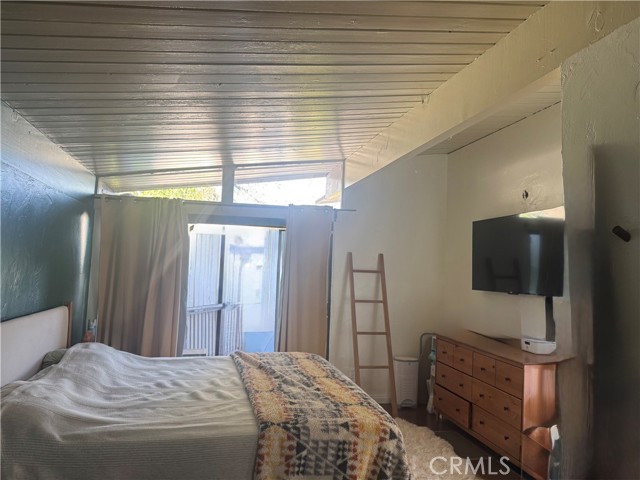 Detail Gallery Image 17 of 47 For 11551 Decente, Studio City,  CA 91604 - 2 Beds | 2 Baths