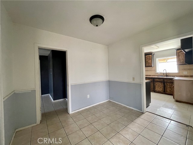Detail Gallery Image 9 of 20 For 22201 Ibex Avenue, Hawaiian Gardens,  CA 90716 - 3 Beds | 2 Baths