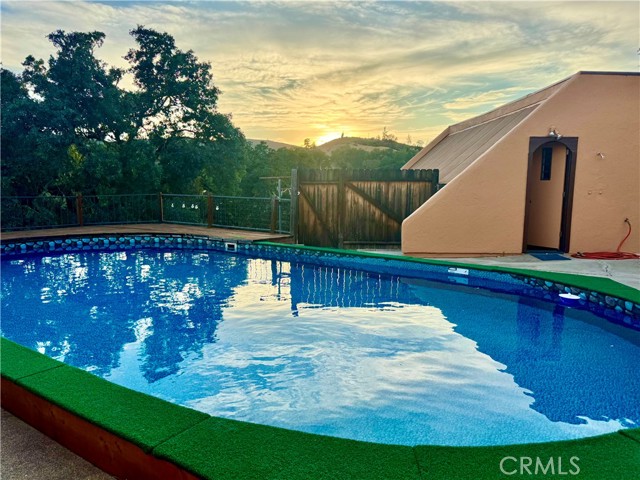 540 Pine Ridge Road, Lakeport CA: https://media.crmls.org/medias/6faddbbb-d464-4573-9bce-1e855280858c.jpg