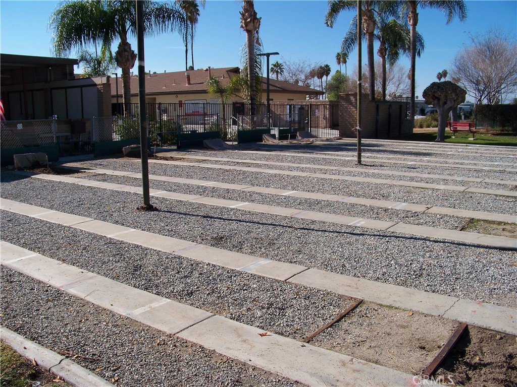 https://media.crmls.org/medias/6fae0174-5894-4afd-945f-d48a9a476070.jpg?preset=X-Large