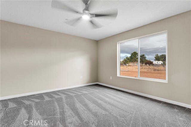 Detail Gallery Image 18 of 27 For 19375 Corwin Rd, Apple Valley,  CA 92307 - 4 Beds | 2/1 Baths