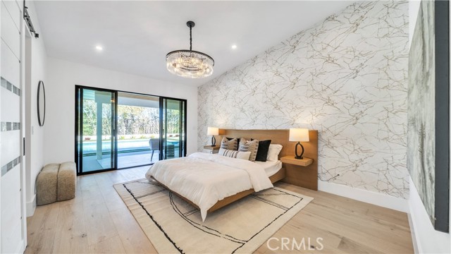 Detail Gallery Image 17 of 38 For 18829 Paseo Nuevo Dr, Tarzana,  CA 91356 - 4 Beds | 4/1 Baths