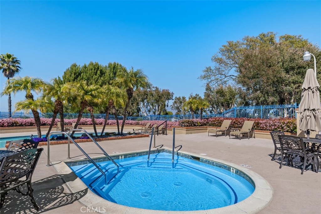 MLS #OC25259216 image #39