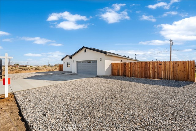 Detail Gallery Image 4 of 47 For 8624 Forest Blvd, California City,  CA 93505 - 3 Beds | 2 Baths