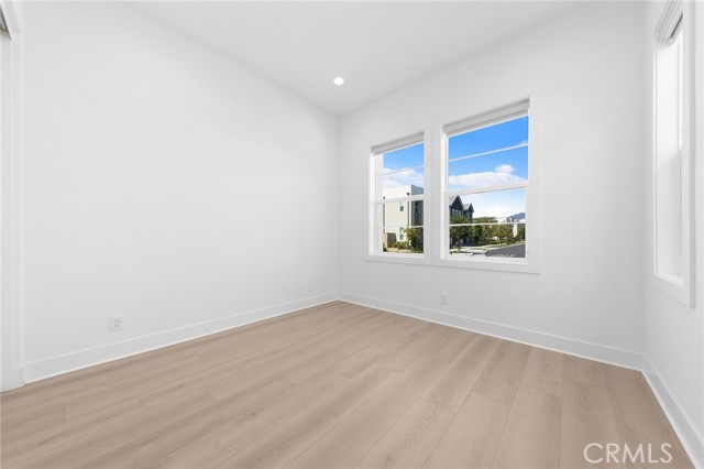 131 Bear Leaf Drive, Lake Forest CA: https://media.crmls.org/medias/6fafc4e0-ca74-42f3-9b23-57d59b1f9561.jpg
