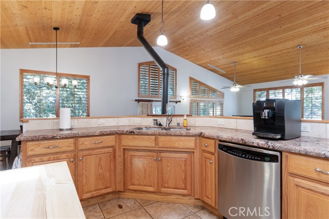 Image 30 of 70 For 9914 Flyrod Drive