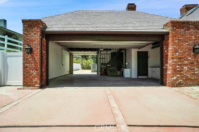 drive-through garage