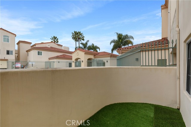 Detail Gallery Image 13 of 34 For 5500 Torrance Bld #A111,  Torrance,  CA 90503 - 3 Beds | 2 Baths