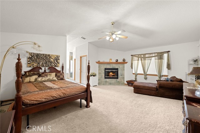 12710 Yorkshire Drive, Apple Valley CA: https://media.crmls.org/medias/6fb57f44-aa94-4a95-9316-896953e83770.jpg