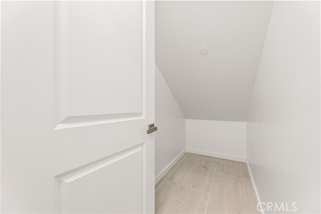 14592 Lyle Street, Sylmar CA: https://media.crmls.org/medias/6fb71317-46f5-42d2-9cf3-1a8255650a16.jpg