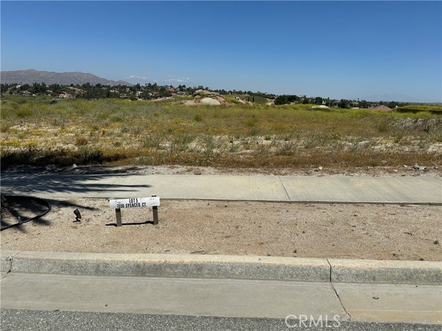 Front Image Thumbnail for CRTR25266572