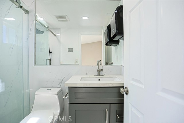 Detail Gallery Image 11 of 36 For 11222 Anabel Ave, Garden Grove,  CA 92843 - 6 Beds | 5 Baths