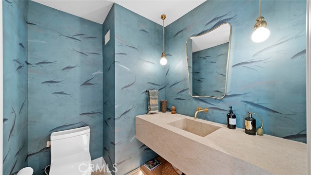 Detail Gallery Image 36 of 45 For 27 Emerald Bay, Laguna Beach,  CA 92651 - 4 Beds | 5/1 Baths