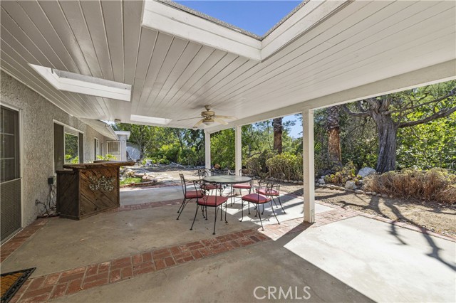 Detail Gallery Image 42 of 53 For 2272 Colmena St, La Canada Flintridge,  CA 91011 - 4 Beds | 2 Baths
