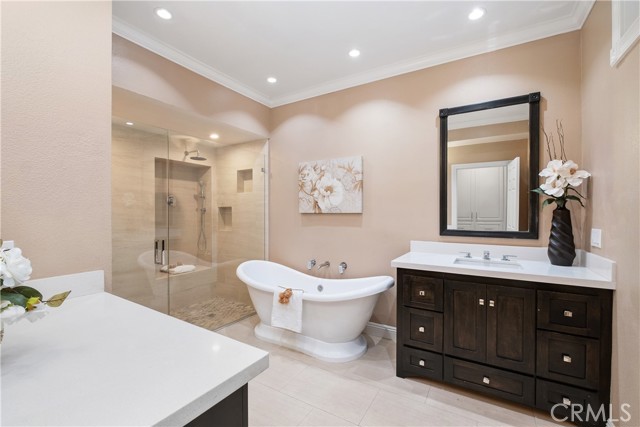 Detail Gallery Image 14 of 38 For 7716 E Twinleaf Trl, Orange,  CA 92869 - 4 Beds | 2/1 Baths