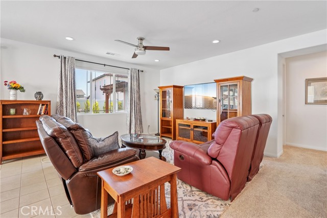 Detail Gallery Image 14 of 53 For 414 Azalea St, Fillmore,  CA 93015 - 3 Beds | 2/1 Baths