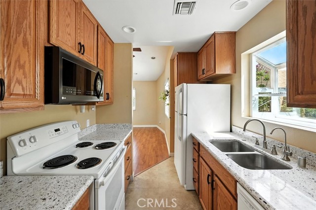 Detail Gallery Image 42 of 46 For 25612 Oakbar Ct, Newhall,  CA 91321 - 4 Beds | 3 Baths