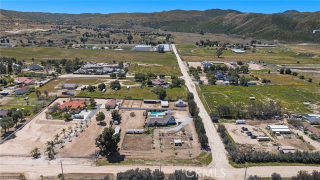 Detail Gallery Image 64 of 66 For 40015 Vista Rd, Hemet,  CA 92543 - 4 Beds | 3 Baths