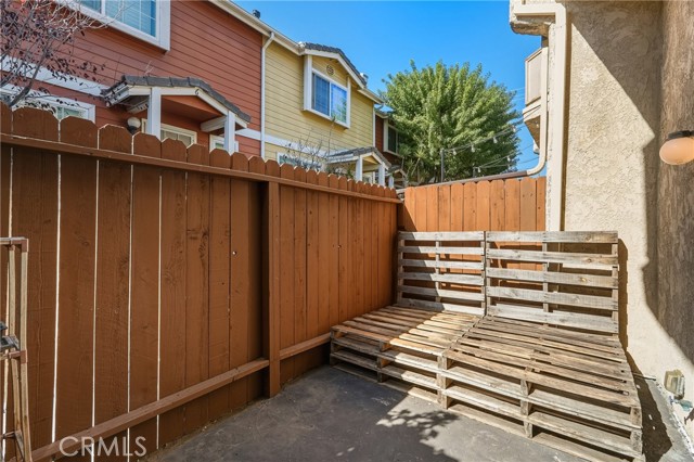 Detail Gallery Image 10 of 47 For 334 W 220th St, Carson,  CA 90745 - 3 Beds | 2/1 Baths