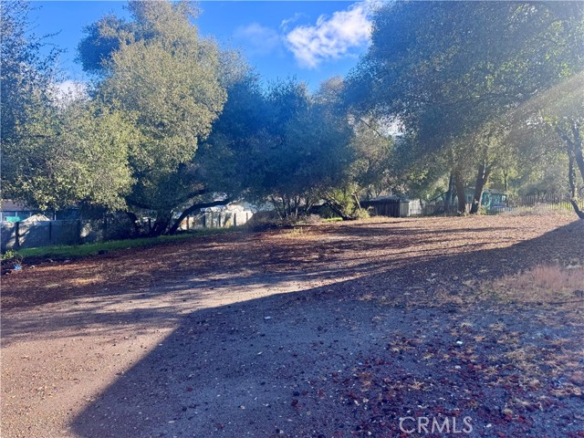 Detail Gallery Image 4 of 5 For 3086 12th St, Clearlake,  CA 95422 - – Beds | – Baths