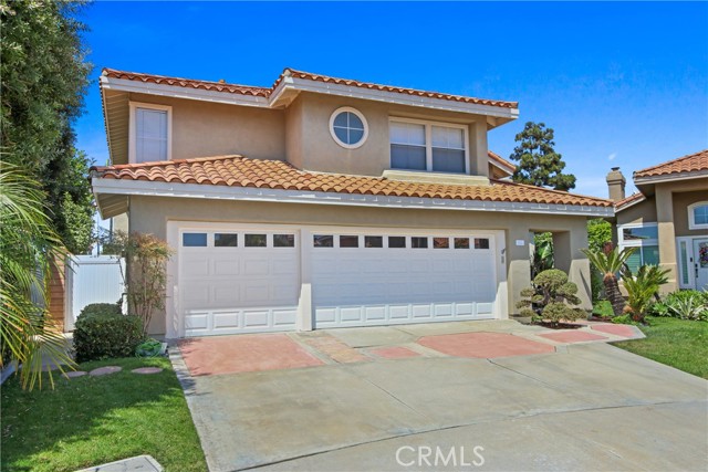 9221 Belcaro Drive, Huntington Beach CA: https://media.crmls.org/medias/6fbca840-ea58-4cba-88a0-e7568dac8c50.jpg