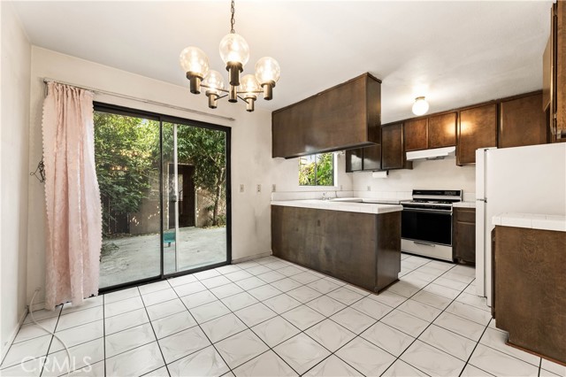Detail Gallery Image 12 of 35 For 943 Willow Ave, La Puente,  CA 91746 - 2 Beds | 2 Baths