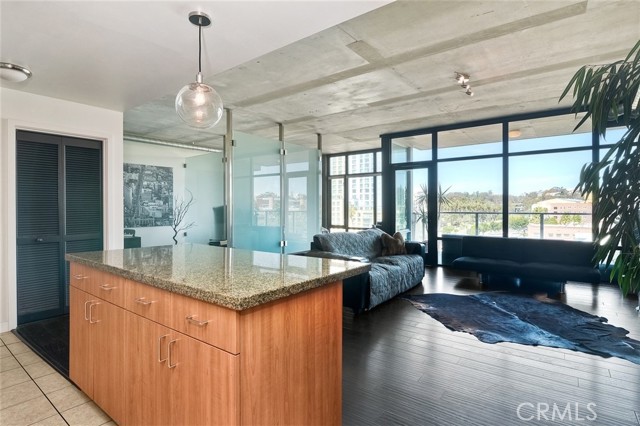 1080 Park Boulevard, San Diego, California 92101, 1 Bedroom Bedrooms, ,1 BathroomBathrooms,Residential,For Sale,Park Boulevard,IV24129876