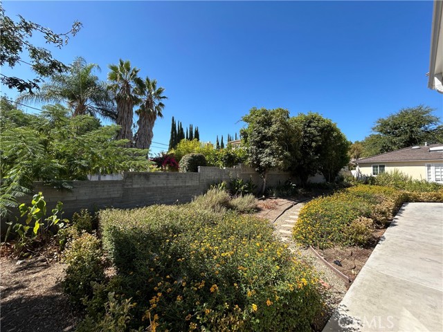 512 S Old Ranch Road, Arcadia CA: https://media.crmls.org/medias/6fbf3cc1-455a-42af-a07c-a06efa6ffb67.jpg