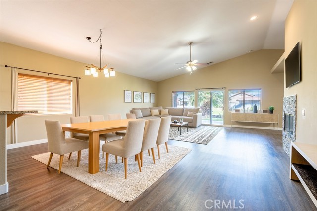 Detail Gallery Image 4 of 29 For 80182 Green Hills, Indio,  CA 92201 - 3 Beds | 3 Baths