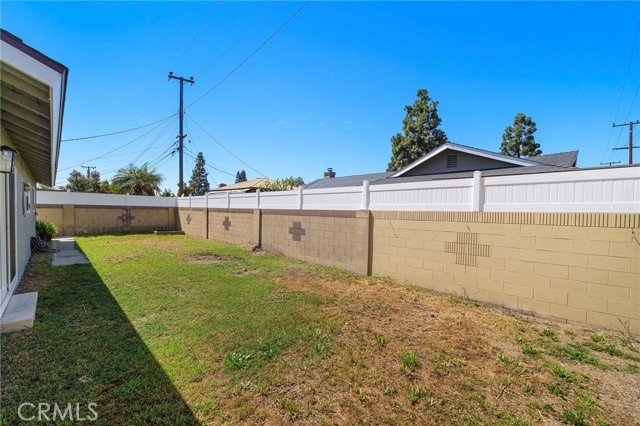 Detail Gallery Image 29 of 34 For 15001 Sussex Circle, Huntington Beach,  CA 92647 - 3 Beds | 2 Baths