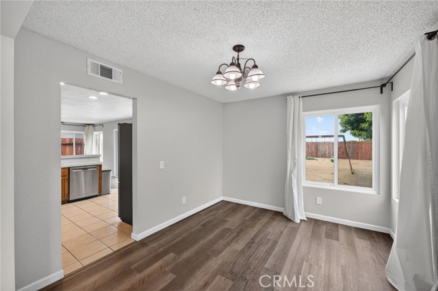 Image 12 of 68 For 22425 Shore View Court