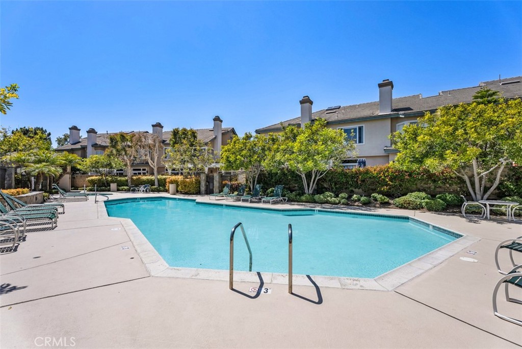 MLS #OC25261824 image #34