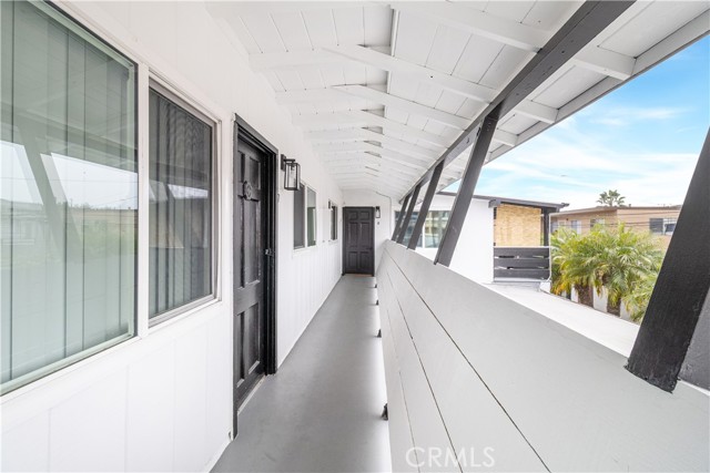 Detail Gallery Image 6 of 7 For 320 7th St, Seal Beach,  CA 90740 - – Beds | – Baths