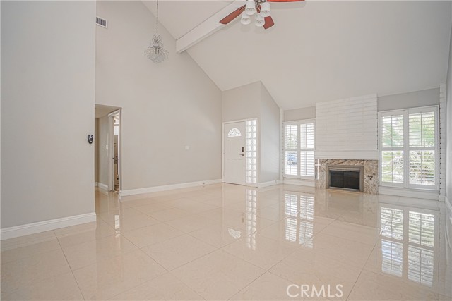 6053 Ronald Circle, Cypress CA: https://media.crmls.org/medias/6fc2accb-237f-4930-ae74-21f3e4edd549.jpg