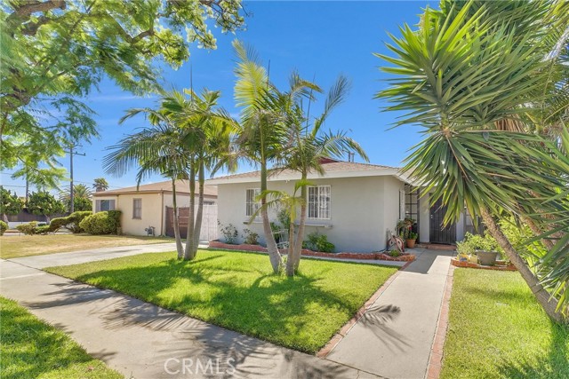 Detail Gallery Image 1 of 1 For 11039 S Hobart Bld, Los Angeles,  CA 90047 - 3 Beds | 2 Baths