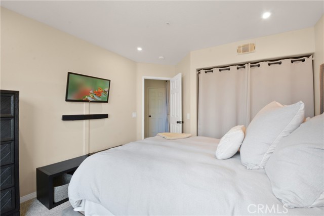 411 Bolivia, San Clemente CA: https://media.crmls.org/medias/6fc3d0e9-5044-47c1-88d0-8950b19e9680.jpg