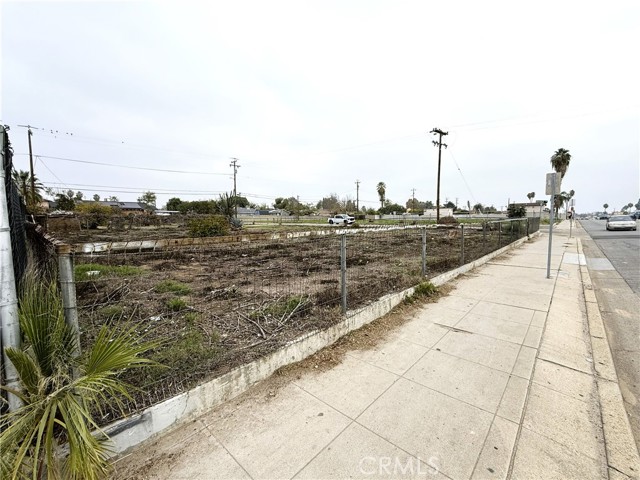 Detail Gallery Image 7 of 16 For 1836 Niles, Bakersfield,  CA 93305 - – Beds | – Baths