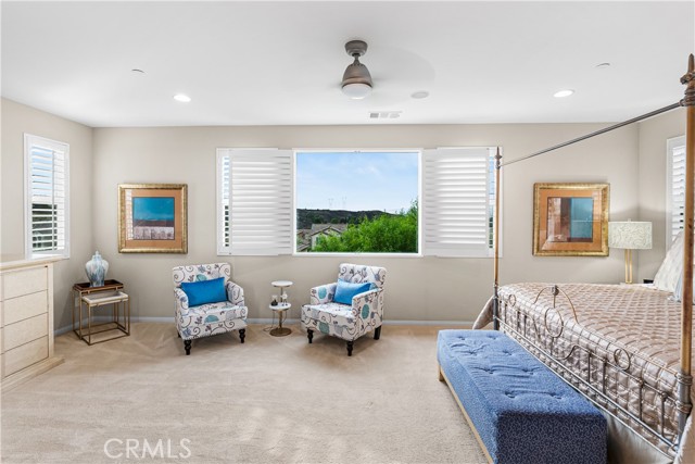 Detail Gallery Image 17 of 35 For 19837 via Ott, Newhall,  CA 91321 - 4 Beds | 3 Baths