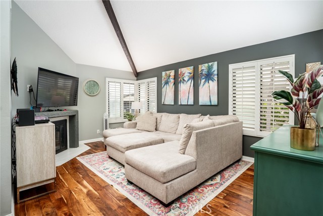 Detail Gallery Image 8 of 30 For 4862 Tiara, Huntington Beach,  CA 92649 - 1 Beds | 1 Baths