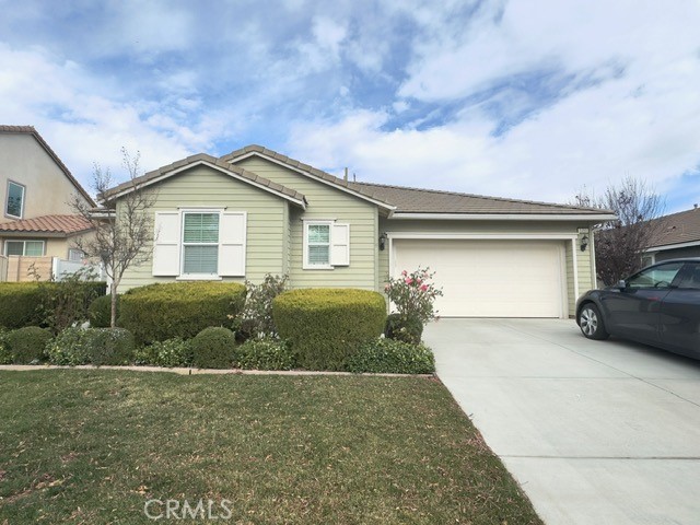 Detail Gallery Image 2 of 20 For 1480 Belle St, Beaumont,  CA 92223 - 3 Beds | 2/1 Baths