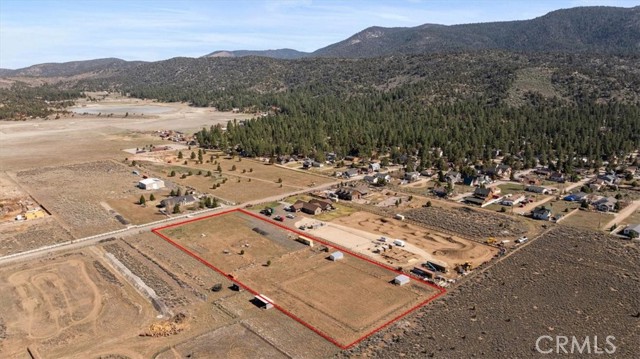 Detail Gallery Image 4 of 16 For 735 Cypress, Big Bear City,  CA 92314 - – Beds | – Baths