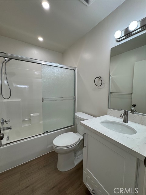 Detail Gallery Image 3 of 24 For 1661 W 158th St #205,  Gardena,  CA 90247 - 2 Beds | 2 Baths