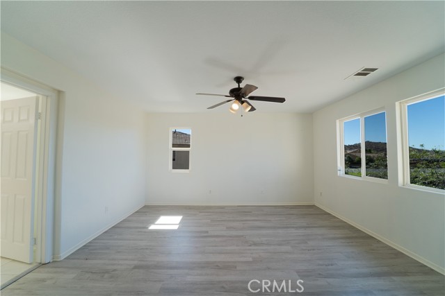 Detail Gallery Image 26 of 41 For 3294 Treehouse, Perris,  CA 92571 - 4 Beds | 3 Baths