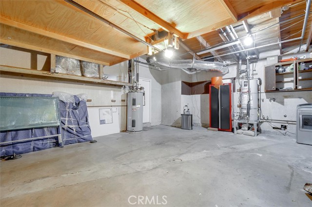 Detail Gallery Image 55 of 65 For 24216 Calvert St, Woodland Hills,  CA 91367 - 5 Beds | 3/1 Baths