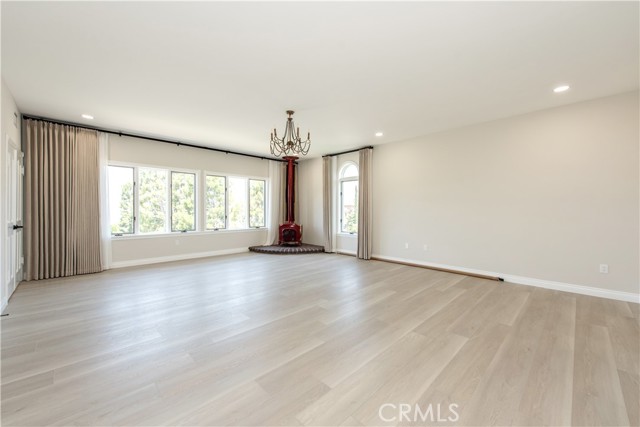 2836 N Kingsgate Drive, Orange CA: https://media.crmls.org/medias/6fc7e4b3-f880-43f5-9a32-32358fa56250.jpg
