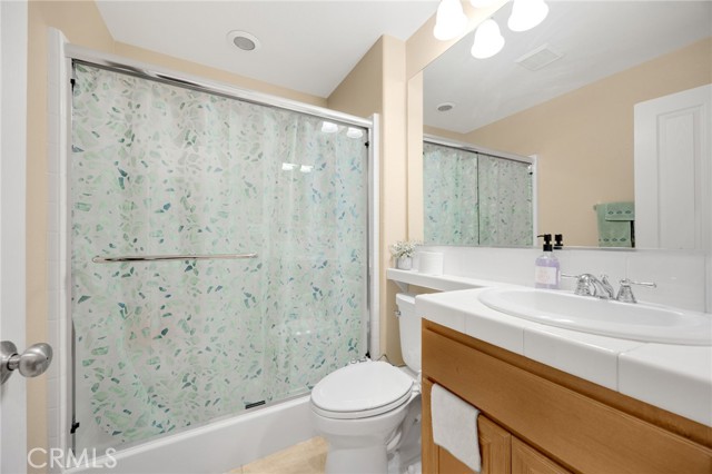 Detail Gallery Image 9 of 38 For 8132 Finch St., Corona,  CA 92880 - 5 Beds | 3 Baths