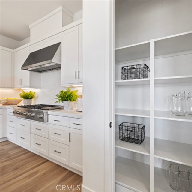 Detail Gallery Image 8 of 18 For 110 Seep, Irvine,  CA 92618 - 4 Beds | 3/2 Baths