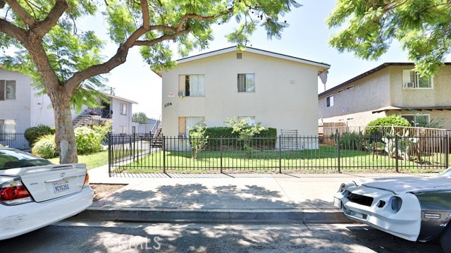 1714 Evergreen Street, Santa Ana CA: https://media.crmls.org/medias/6fc8a8ee-55fe-470d-8186-efb5dcaaeaf1.jpg